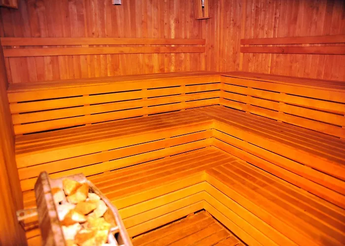 Town Готель 4*