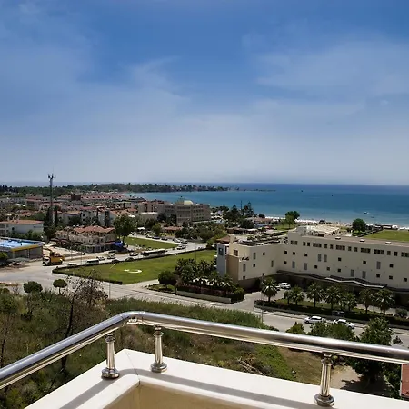 Готель Town 4*