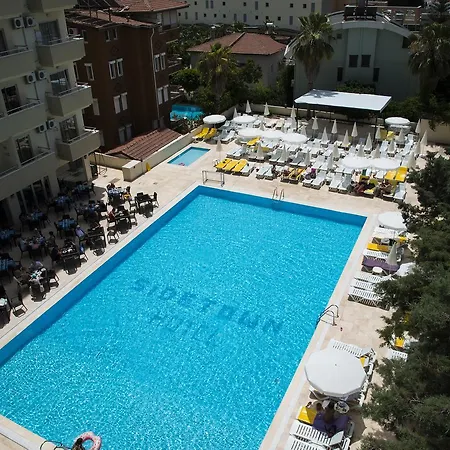 Готель Town 4*