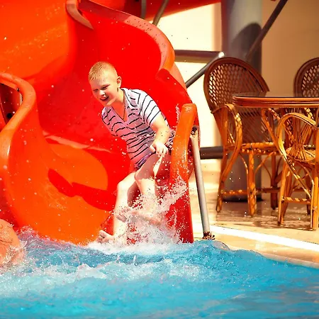 Town 4* Сіде